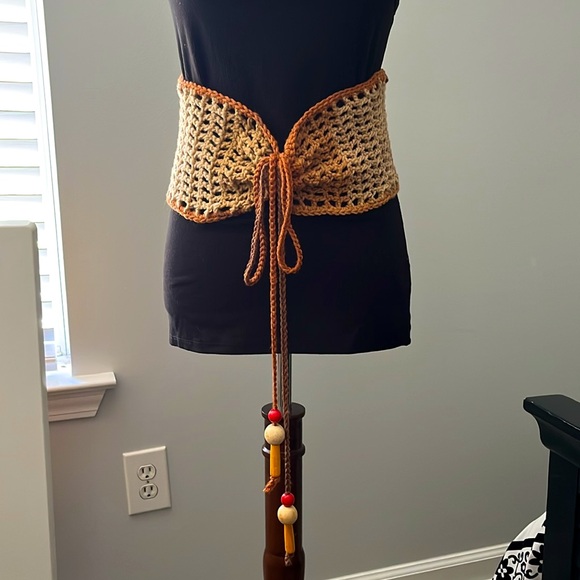 WIDE CROCHET BELT - Picture 2 of 8